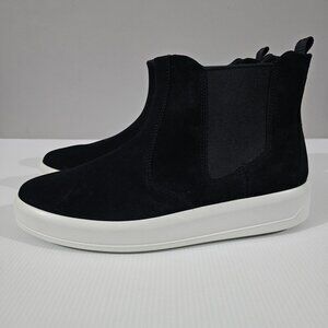 Ecco Soft 9 II Ankle Bootie Womens EU 41 Black Suede Chelsea Sneaker Slip On
